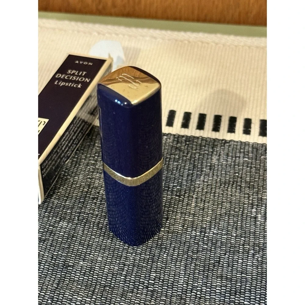 Vintage 1997 Avon Split Decision Lipstick - Plush Plum - Discontinued